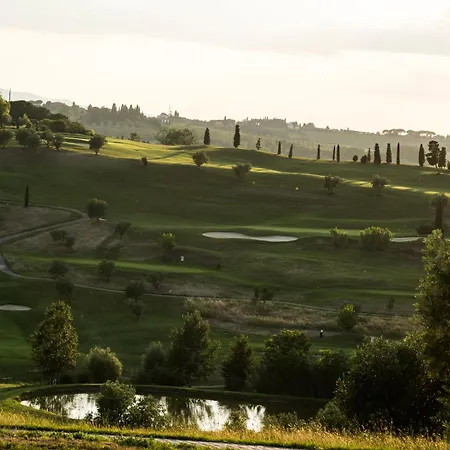 Bauernhof Golf Club Bellosguardo *
